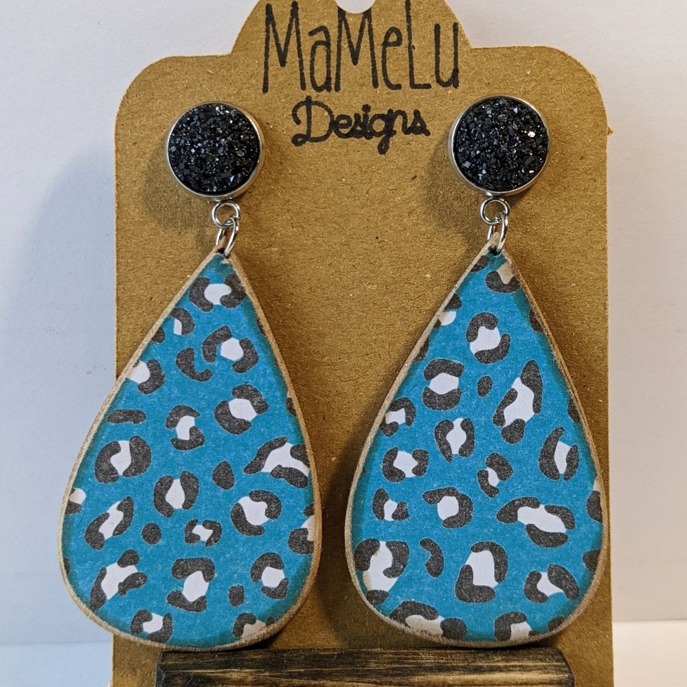 Turquoise animal print wood Earrings